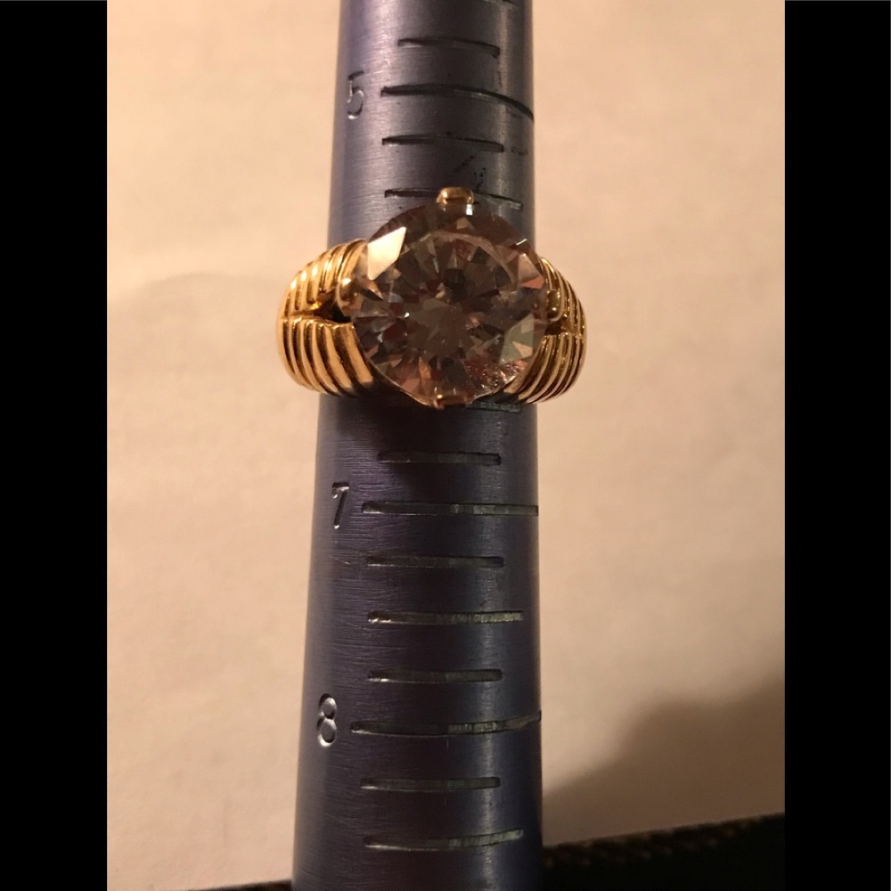 Anillo de fantasía